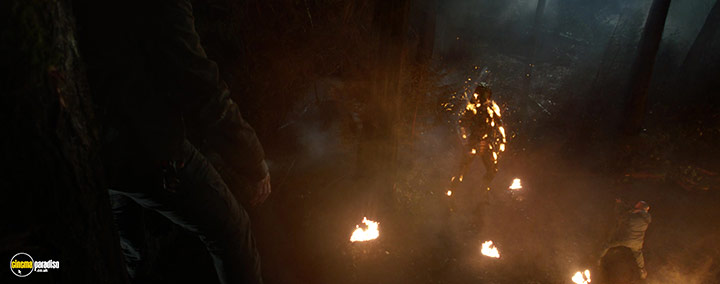 A still #13 from The Predator (2018)