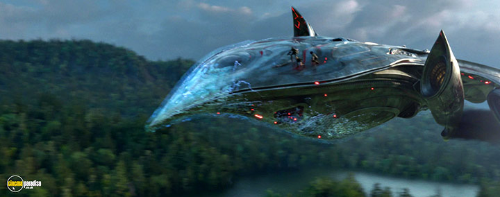 A still #25 from The Predator (2018)
