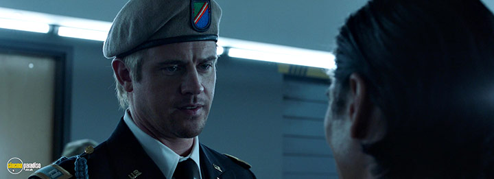 A still #19 from The Predator (2018)