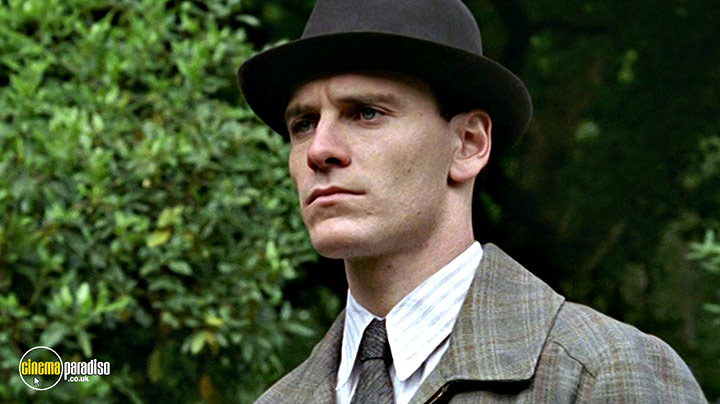 A still #4 from Agatha Christie's Poirot: Collection 6 (2006)