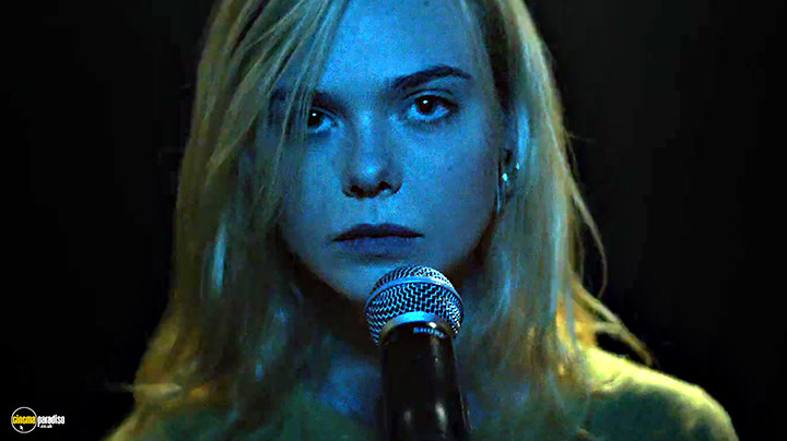 A still #18 from Teen Spirit (2018)