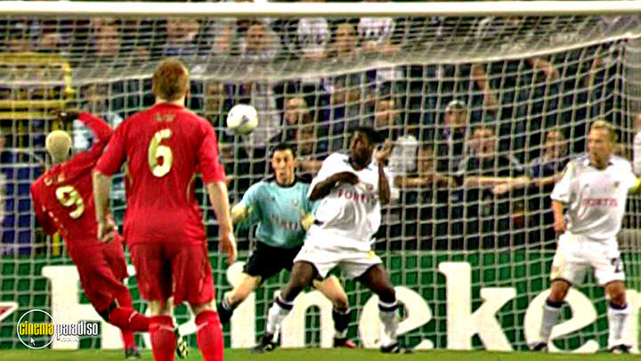 A still #22 from Steven Gerrard: A Year in My Life (2006)