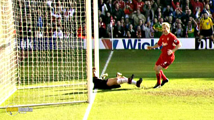 A still #9 from Steven Gerrard: A Year in My Life (2006)