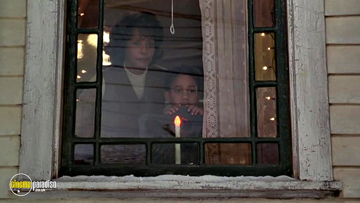 A still #16 from The Preacher's Wife (1996)