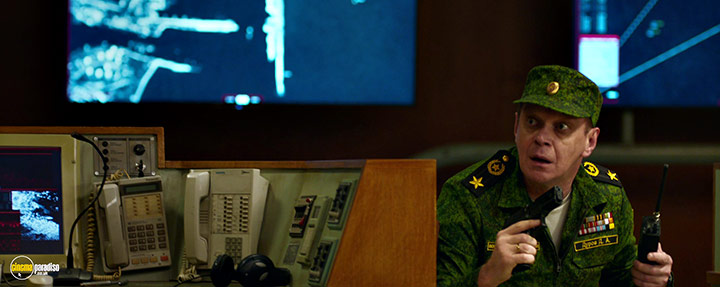 A still #28 from Hunter Killer (2018)