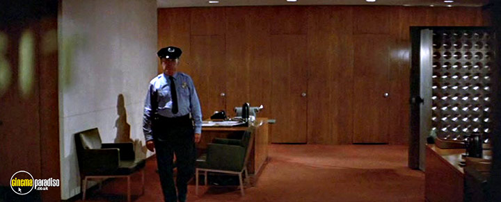 A still #13 from The Hot Rock (1972)