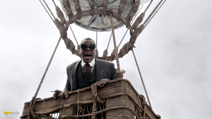 A still #12 from Bolden (2019)