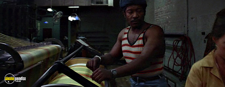 A still #17 from Norma Rae (1979)