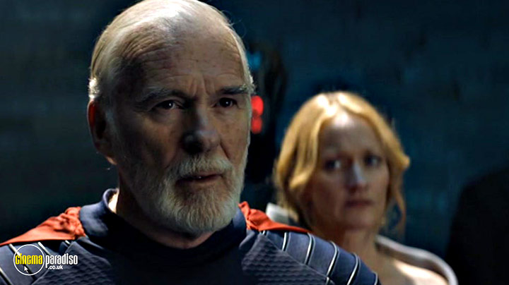 A still #32 from Krypton: Series 1 (2018)