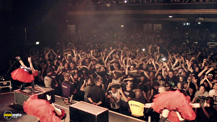 A still #24 from Babymetal: Live in London (2014)