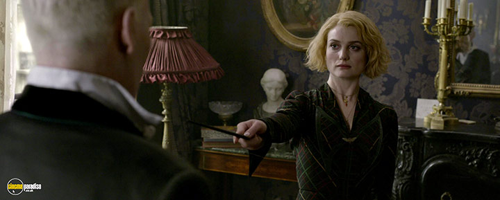 A still #31 from Fantastic Beasts: The Crimes of Grindelwald (2018)