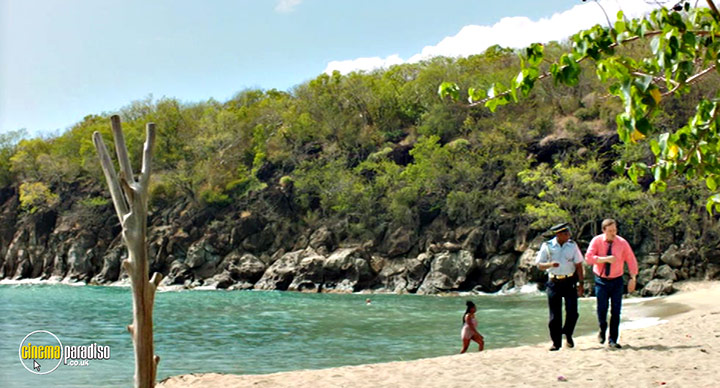 A still #19 from Death in Paradise: Series 8 (2019)