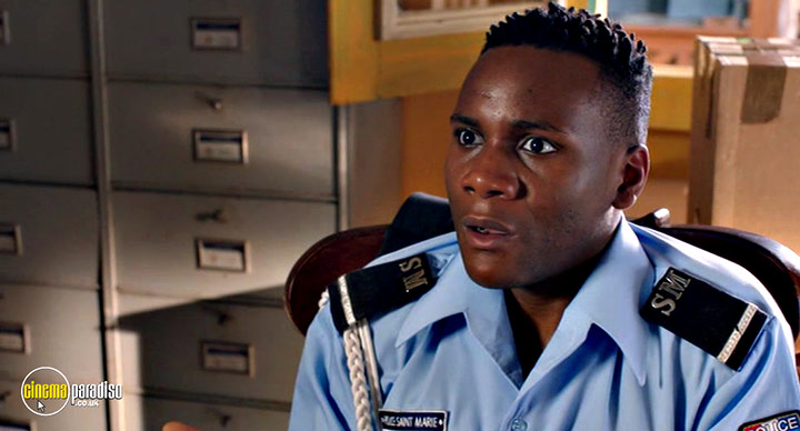 A still #2 from Death in Paradise: Series 8 (2019)