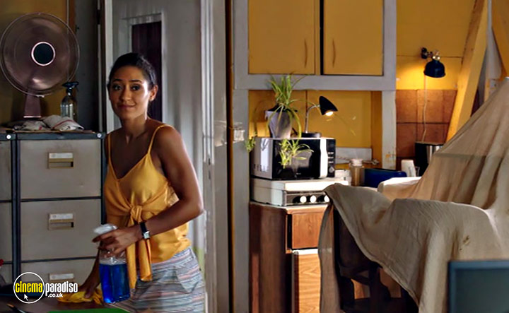 A still #15 from Death in Paradise: Series 8 (2019)