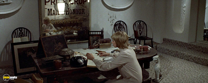 A still #17 from Images (1972)