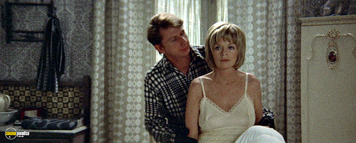 A still #14 from Images (1972)