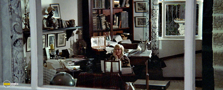 A still #9 from Images (1972)