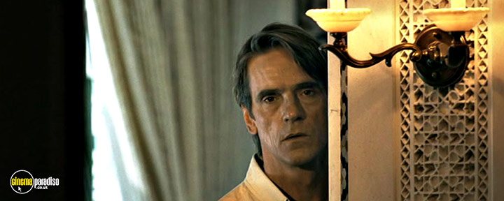A still #21 from And Now Ladies and Gentlemen (2002)