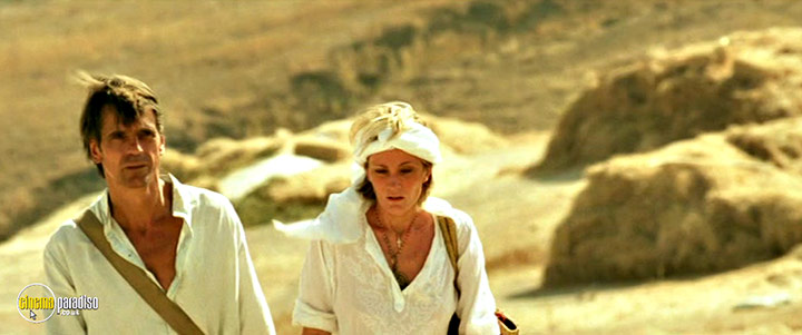 A still #1 from And Now Ladies and Gentlemen (2002)