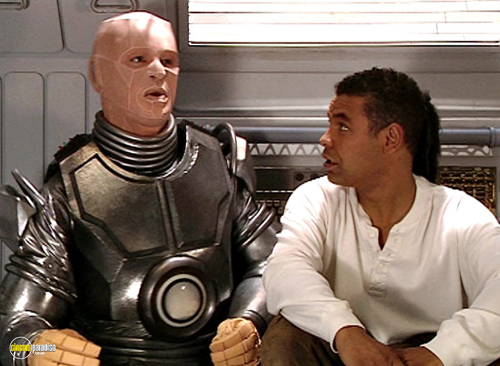 A still #12 from Red Dwarf: Series 7 (1997)