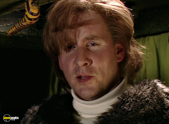 A still #8 from Red Dwarf: Series 7 (1997)