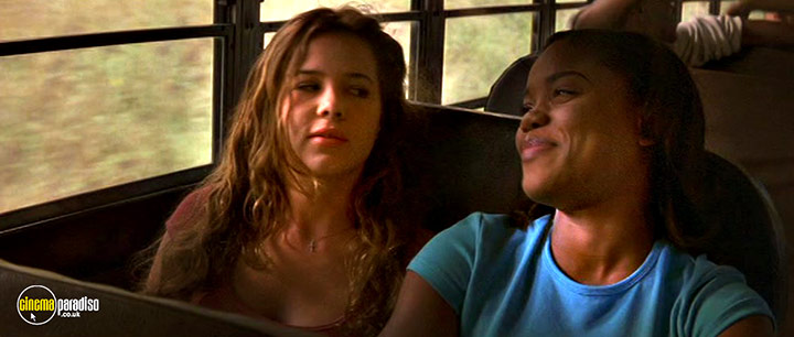 A still #25 from Jeepers Creepers 2 (2003)