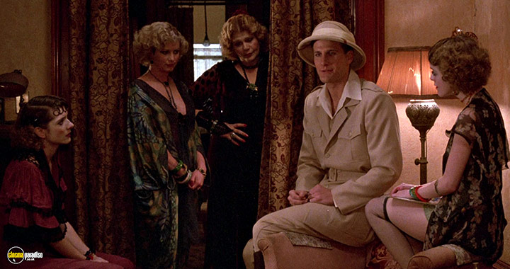 A still #26 from The Purple Rose of Cairo (1985)