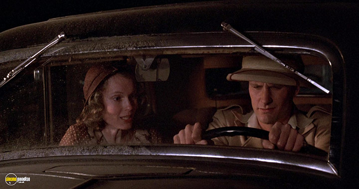 A still #14 from The Purple Rose of Cairo (1985)