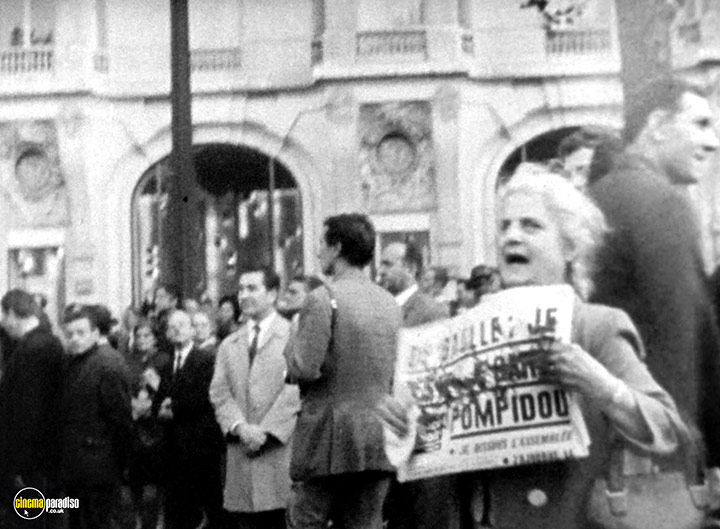 A still #22 from British Sounds / A Film Like Any Other (1970)