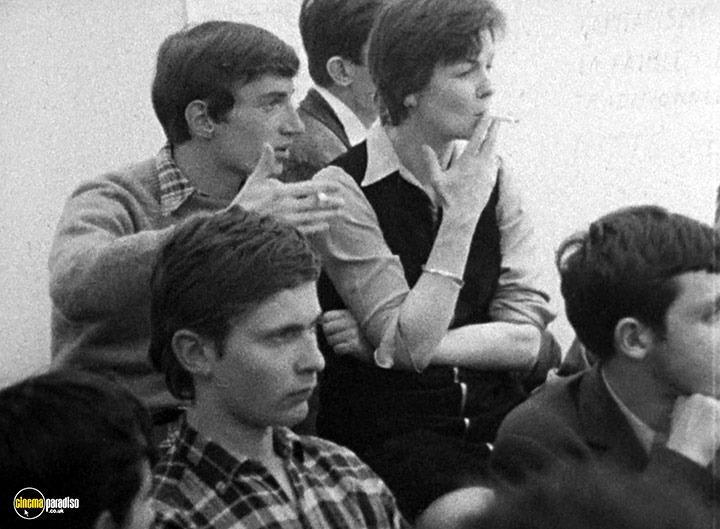A still #19 from British Sounds / A Film Like Any Other (1970)