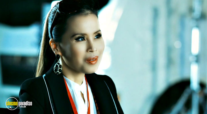 A still #24 from My Best Bodyguard (2010)