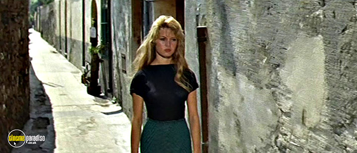 A still #9 from And God Created Woman (1956)
