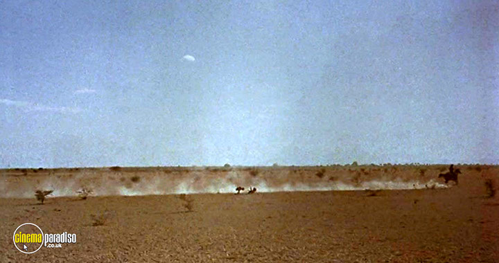 A still #5 from The Last Sunset (1961)