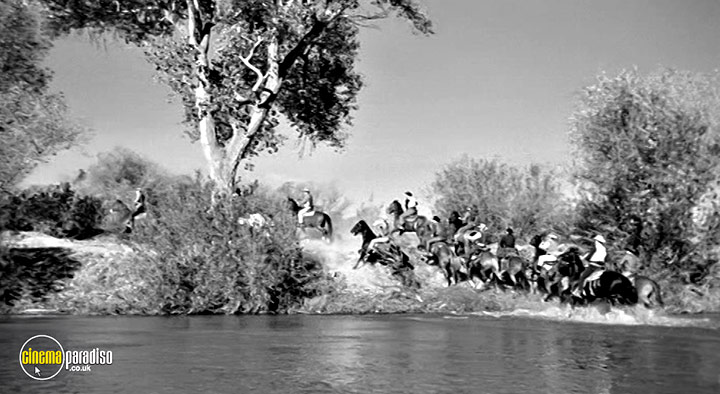 A still #16 from The Tin Star (1957)