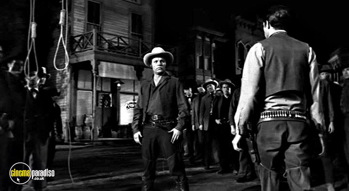 A still #24 from The Tin Star (1957)