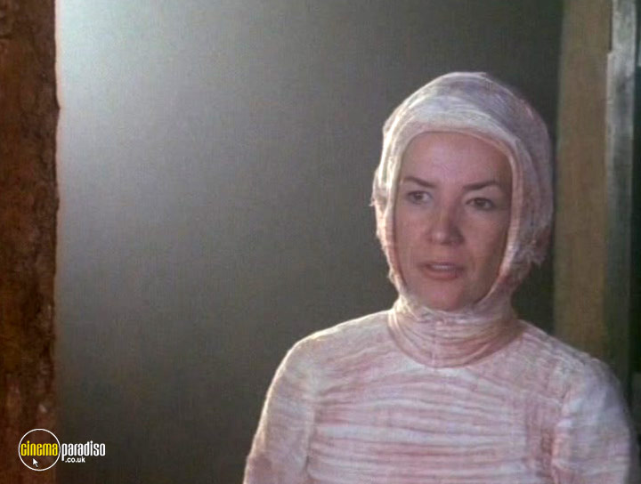 A still #4 from Alucarda (1975)