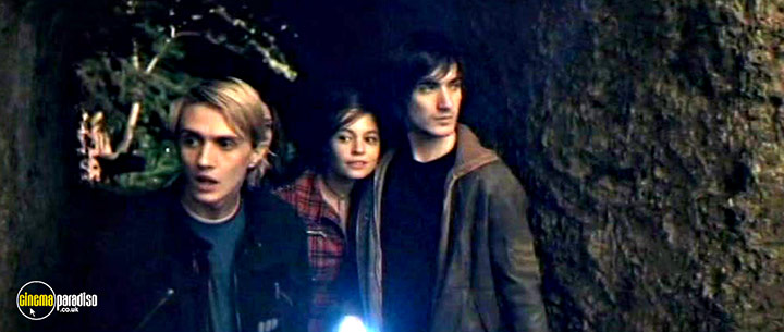 A still #1 from Spiderhole (2009)