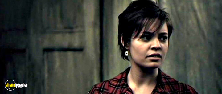 A still #11 from Spiderhole (2009)