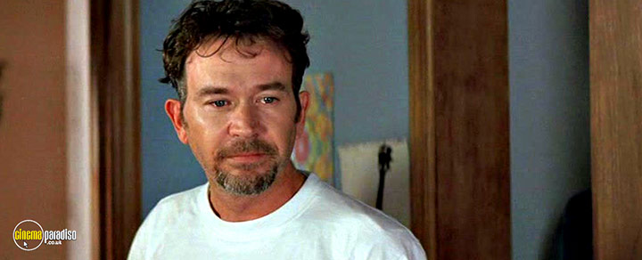 A still #5 from Off the Black (2006)