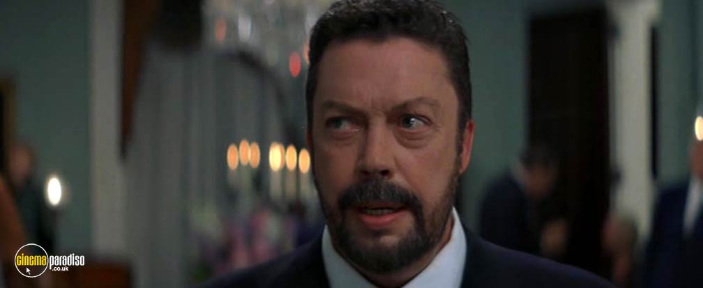 A still from Kinsey (2004)