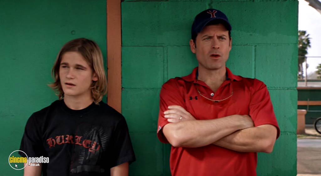 A still from Bad News Bears (2005) 