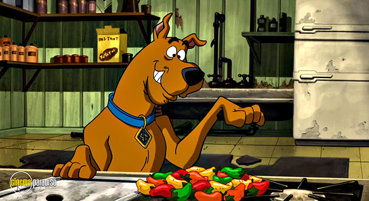 A still #16 from Scooby-Doo! Camp Scare (2010)