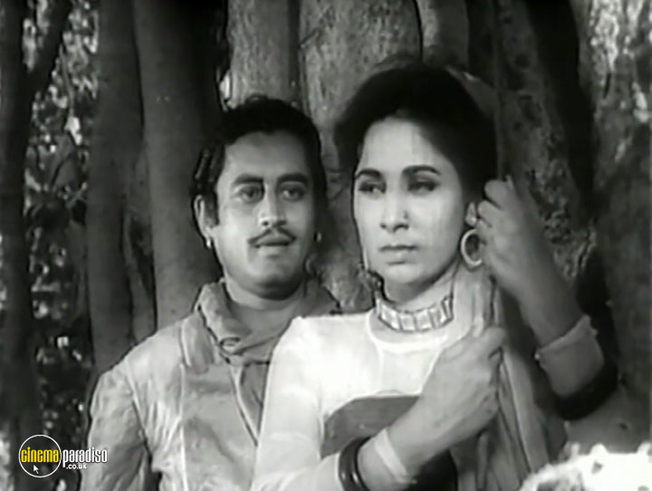 A still #1 from Baaz (1953)