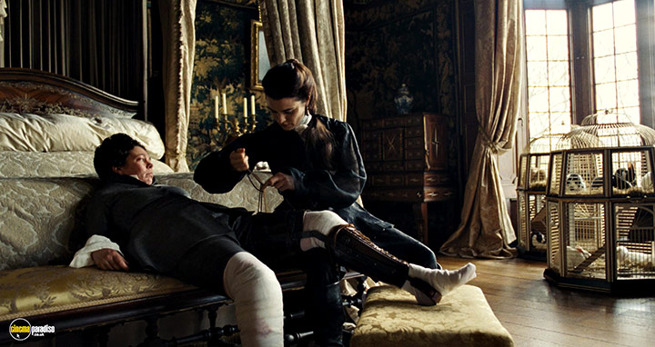 A still #32 from The Favourite (2018)