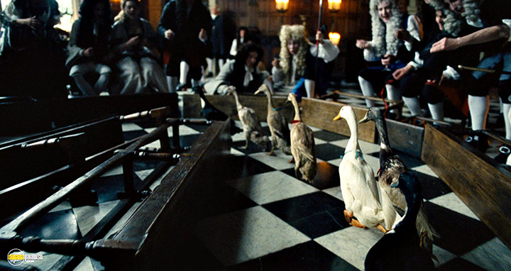 A still #23 from The Favourite (2018)