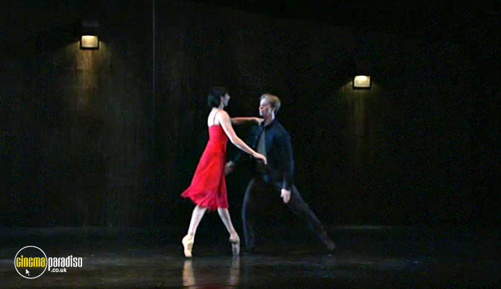A still #16 from Carmen (2002)