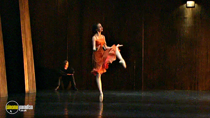 A still #10 from Carmen (2002)
