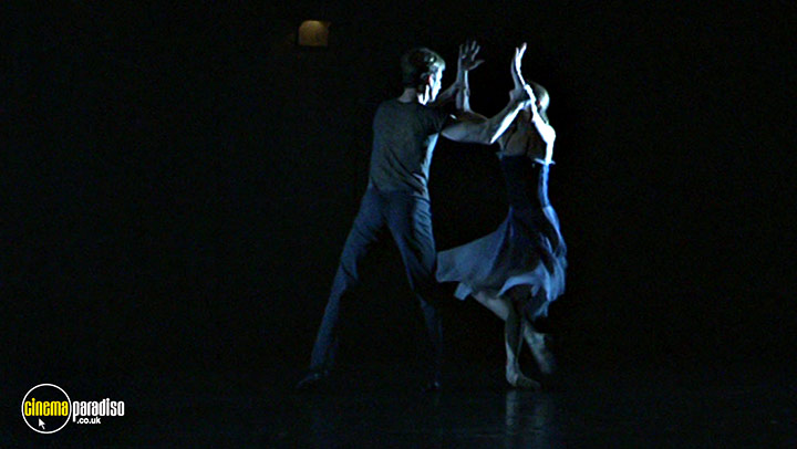 A still #8 from Carmen (2002)