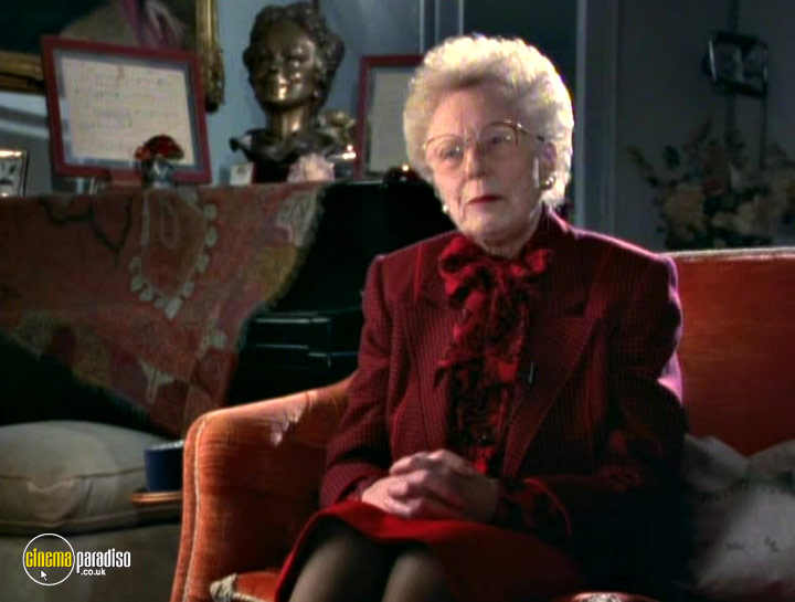 A still #18 from The Art of Singing (1998)