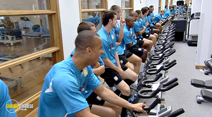 A still #17 from Gareth Barry: Aston Villa My Career (2008)